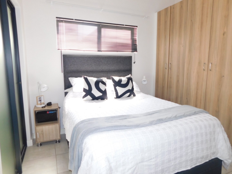 1 Bedroom Property for Sale in Firlands Western Cape